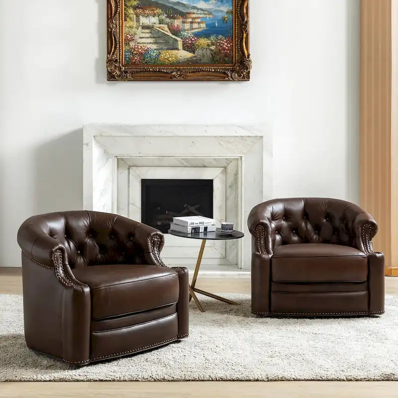 Moderne draaibare accentfauteuil van echt leer met Chesterfield-capitonnering en spijkerrand