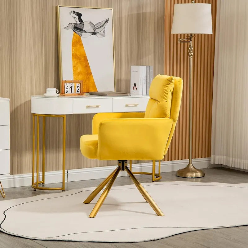 Fauteuil d’appoint pivotant en velours avec retour automatique et piètement en métal doré