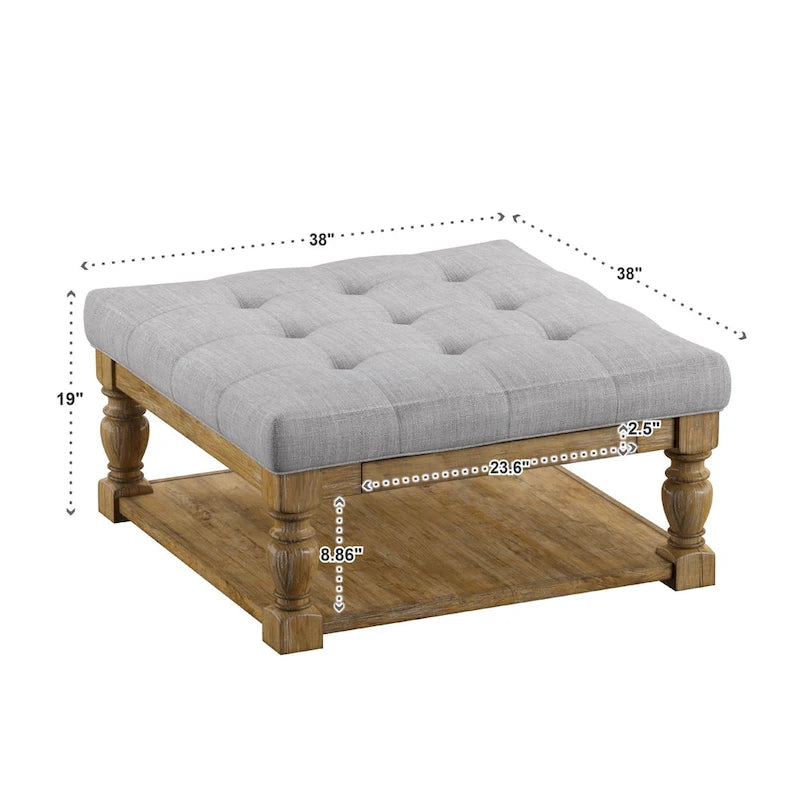 Table basse ottomane carrée capitonnée, avec étagère en planches, pin vieilli et lin