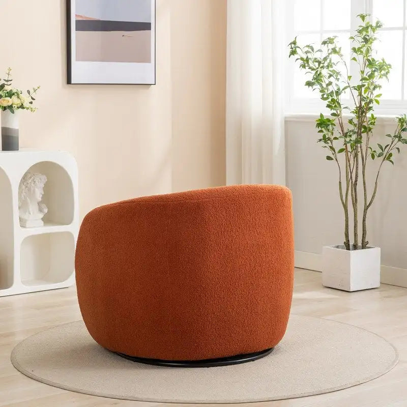 Poltroncina girevole a botte con braccioli arrotondati e rivestimento imbottito, opzioni multicolore