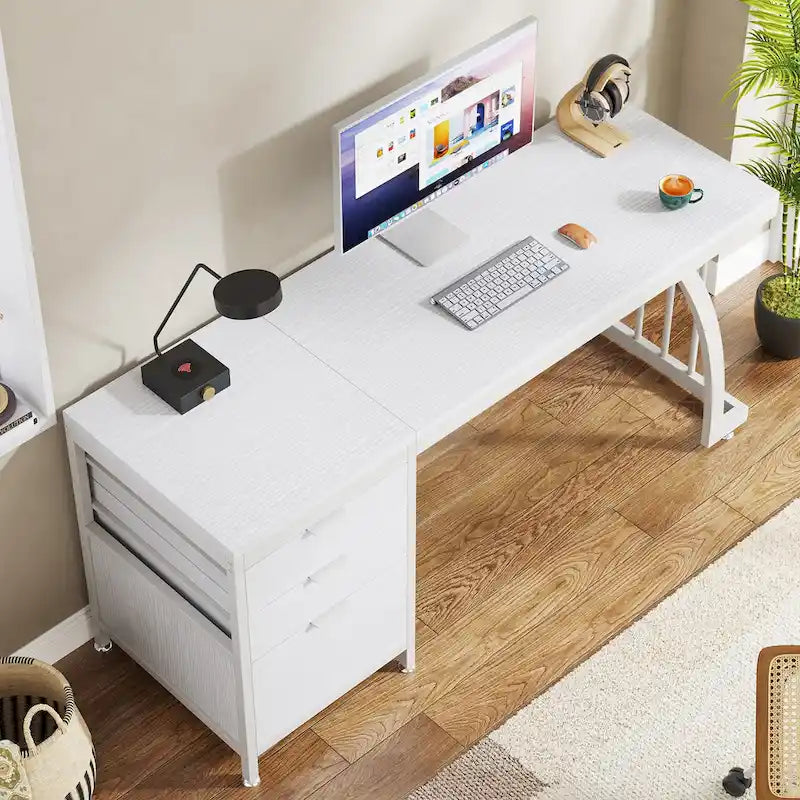 Groot computerbureau met kast met 3 laden, wit-bruine schrijftafel voor thuiskantoor