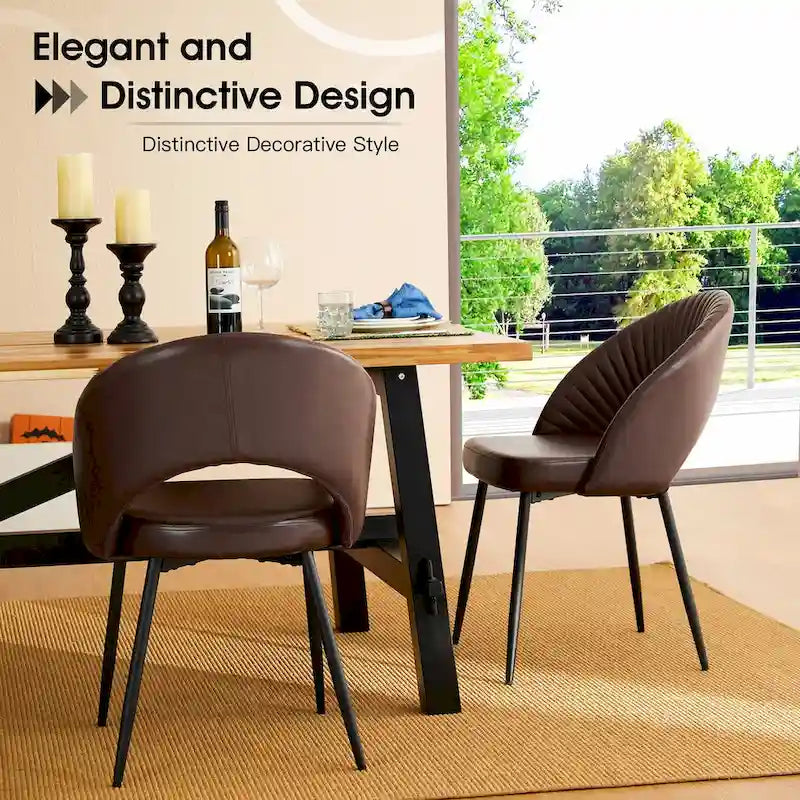 Gesteppter Esszimmerstuhl aus PU-Leder im Mid-Century-Modern-Stil mit schwarzen Metallbeinen